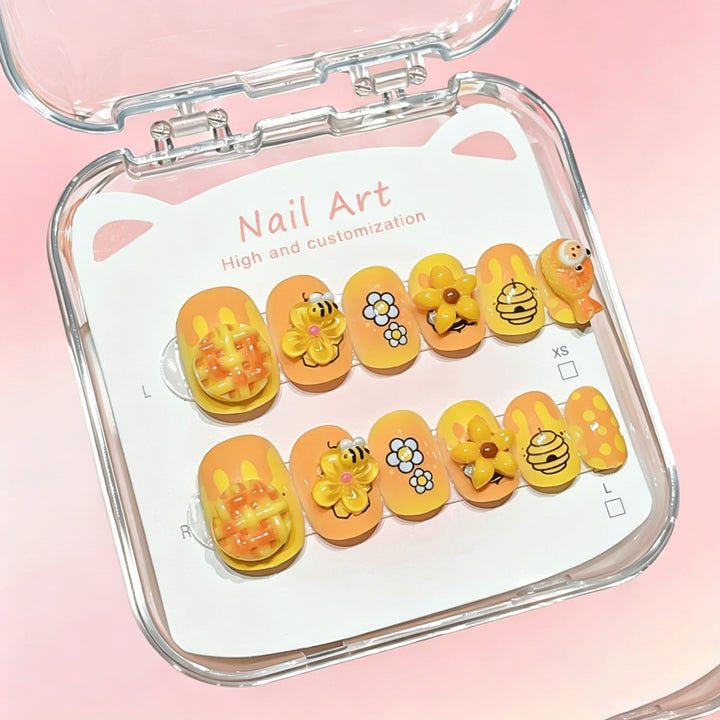 Customized Cartoon-Inspired Press-On Nail Art Set Stornfield