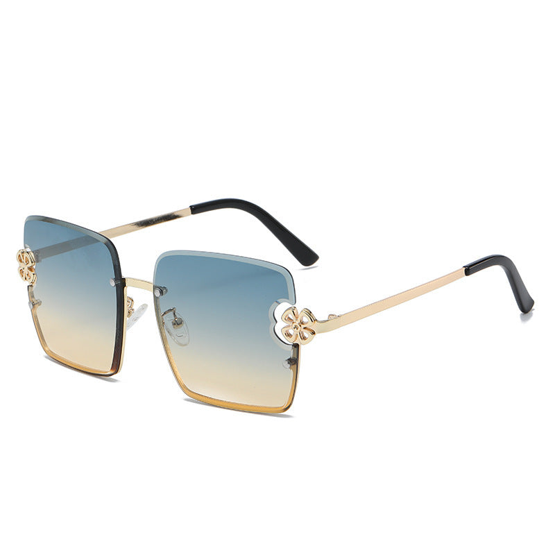 Women square sunglasses with floral design Stornfield