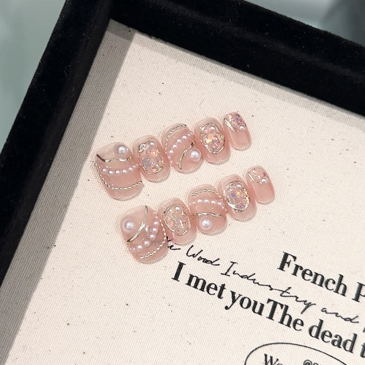 Elegant Pearl and Crystal-Accented Press-On Nail Set