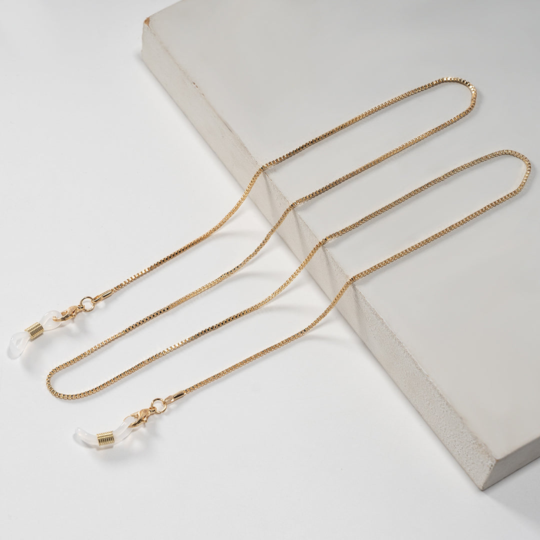 Sleek Eyewear Chain Stornfield