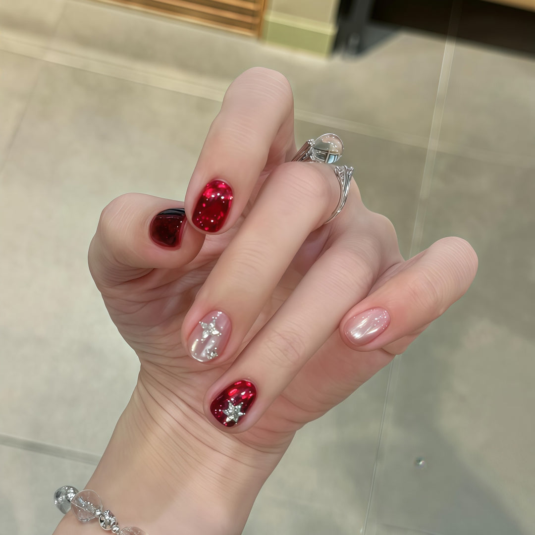 Glamorous Nail Design Stornfield