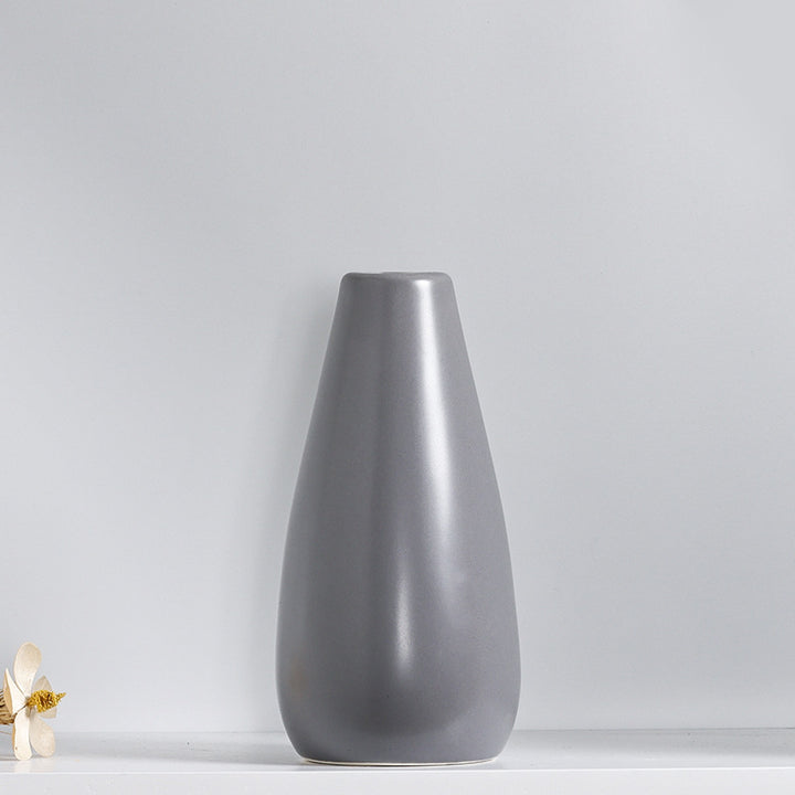 Contemporary Artistic Ceramic Vase Stornfeild