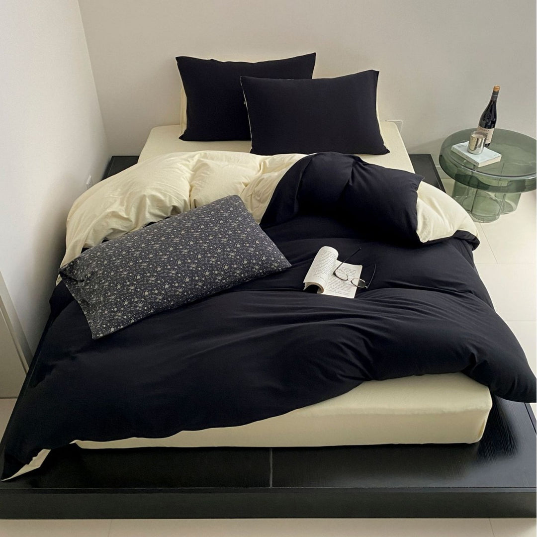 Reversible Luxury Duvet Cover Set with Pillowcases