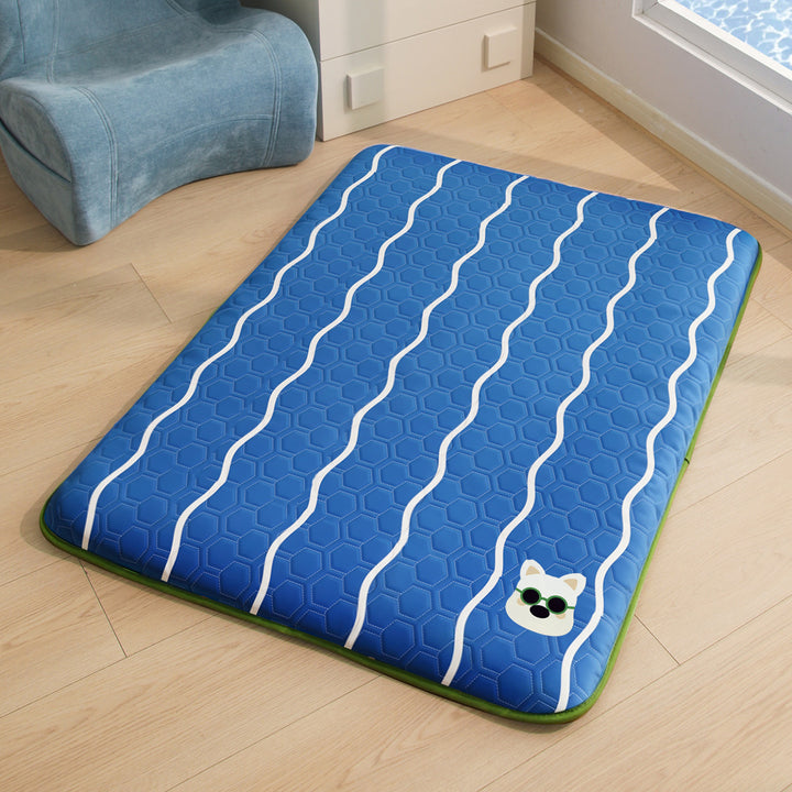 Unisex non-padded children's floor mattress non-slip tested for harmful substances Stornfield