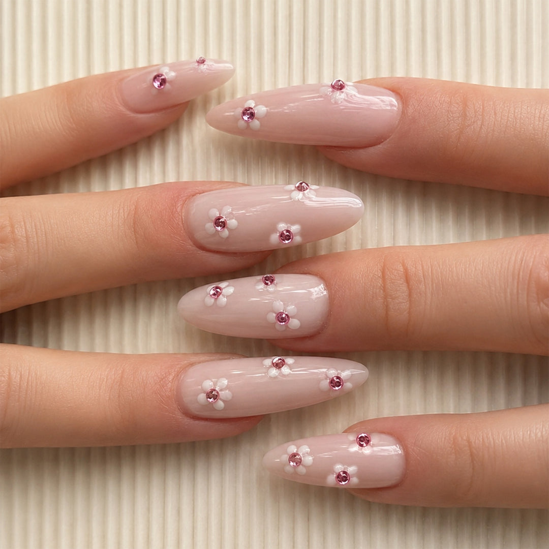 Art nail set with floral 3D details Stornfield