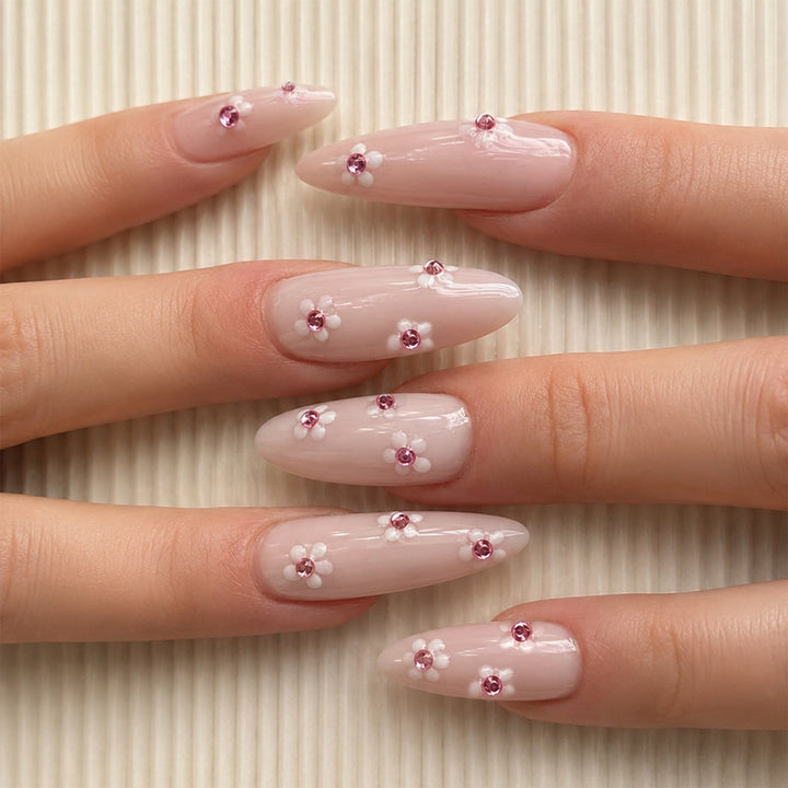 Art nail set with floral 3D details Stornfield