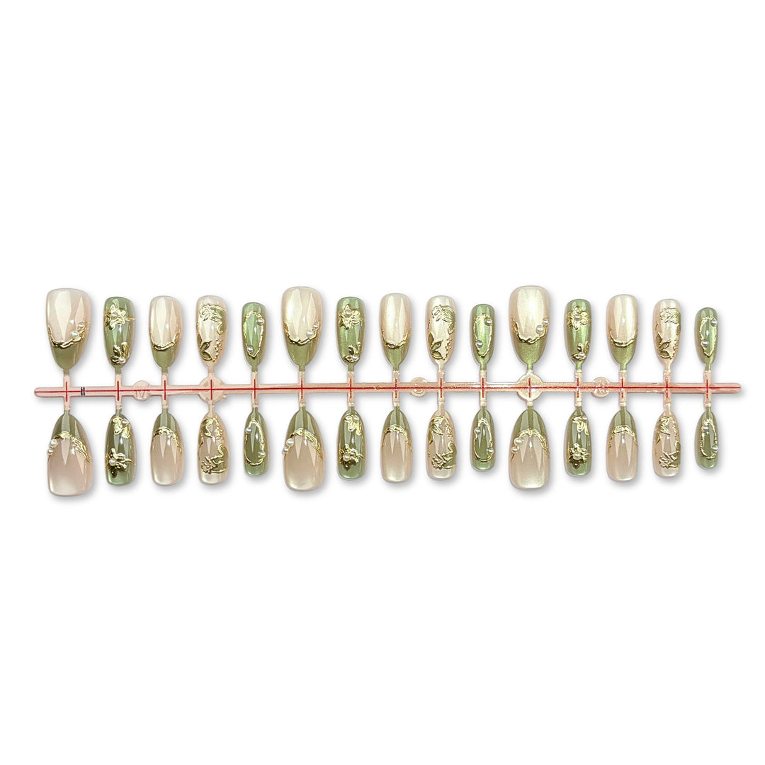 Artful Nail Tips Stornfield