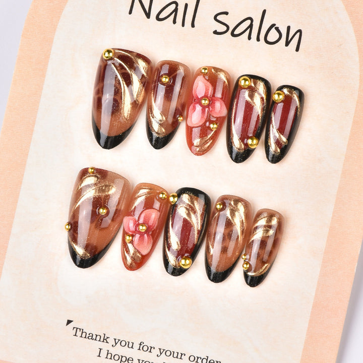 Elegant and creative art nails Stornfield
