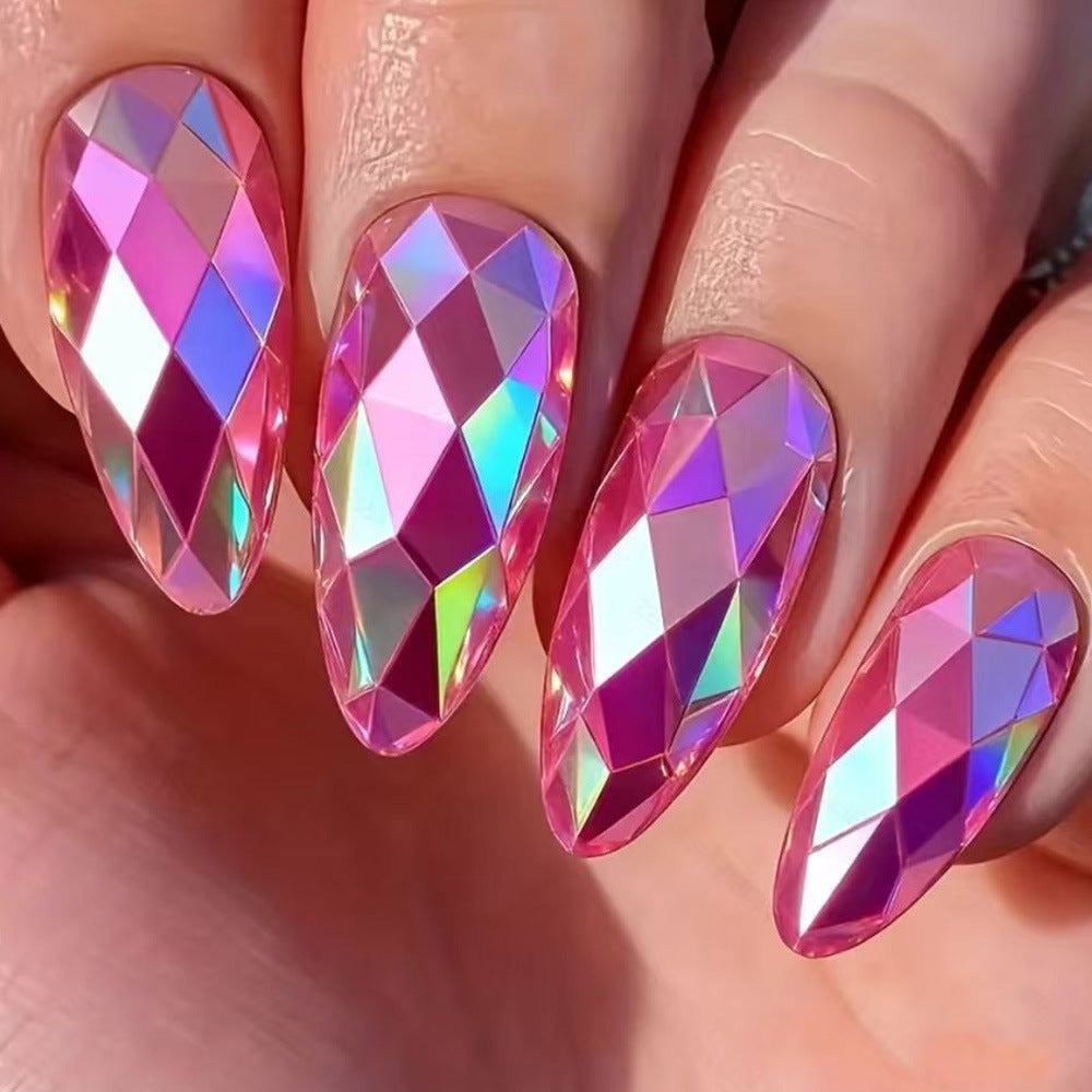 Artificial nails in elegant crystal design Stornfield