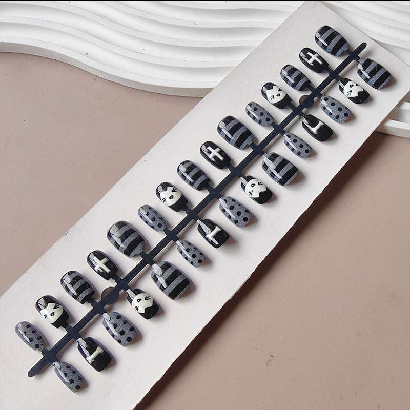 Artifical nails with Playful Animal Designs Stornfield