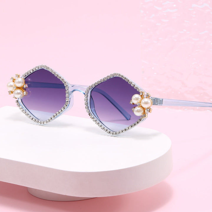 Women's extravagant sunglasses with glamorous pearl details Stornfield