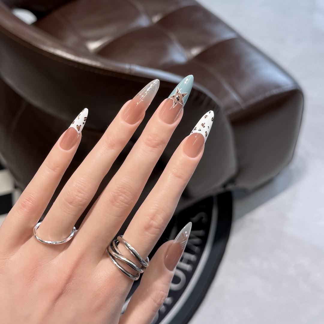 Elegant Stiletto Press-On Nail Set with Artistic Accents Stornfield