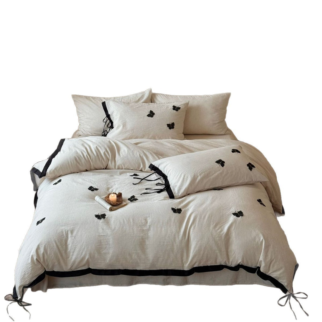 Linen-Blend Duvet Cover Set with Black Appliqué Motifs and Tie Closures