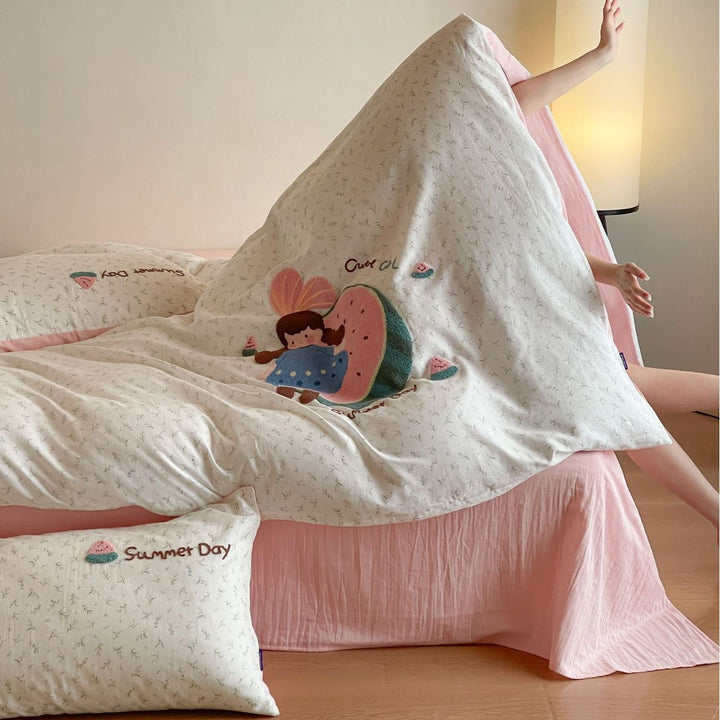 Playful Tufted Appliqué Cotton Duvet Cover Set with Microdot Print