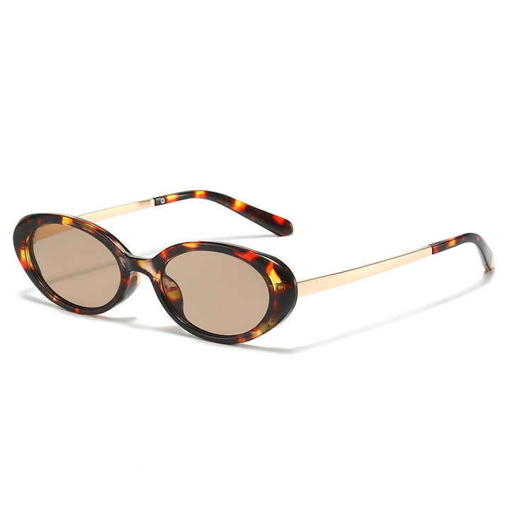 Retro-Inspired Oval Frame Sunglasses Stornfield 1787812326