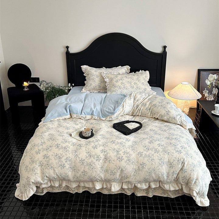 Floral Ruffled Cotton-Look Duvet Cover Set with Decorative Pillow Shams