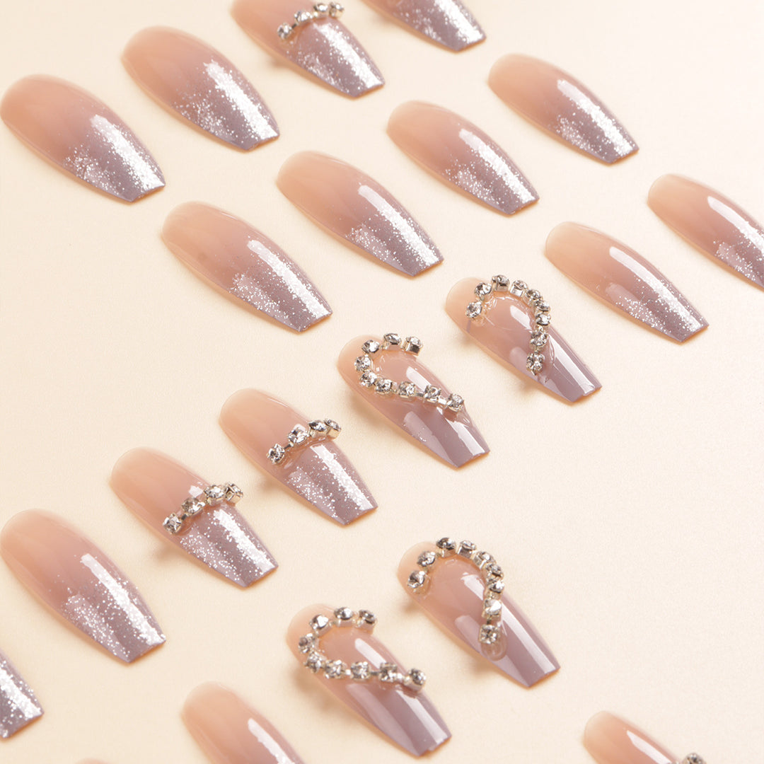 Heart-Shaped Rhinestone Press-On Nail Art Stornfield