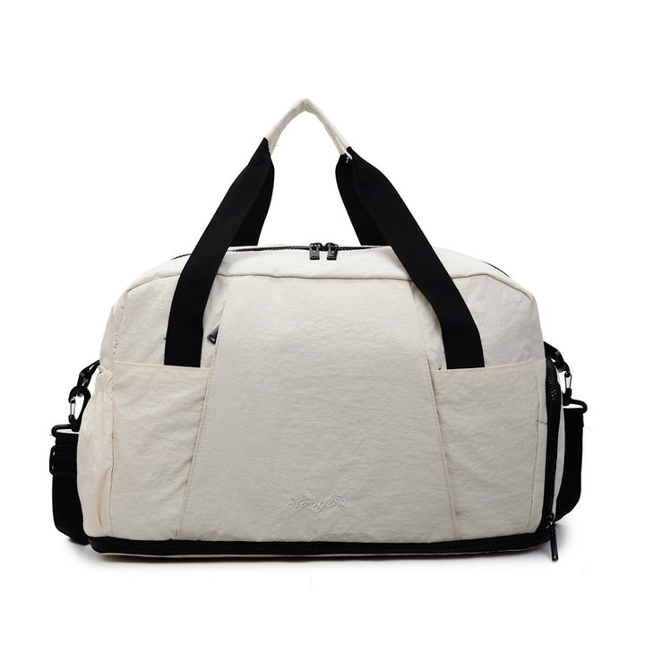 Sporty travel bag with innovative storage Stornfield