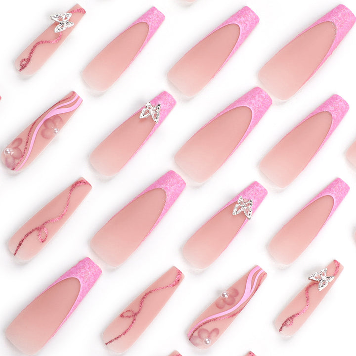 Exquisite Fingernails with Glitter and Decorative Elements Stornfield