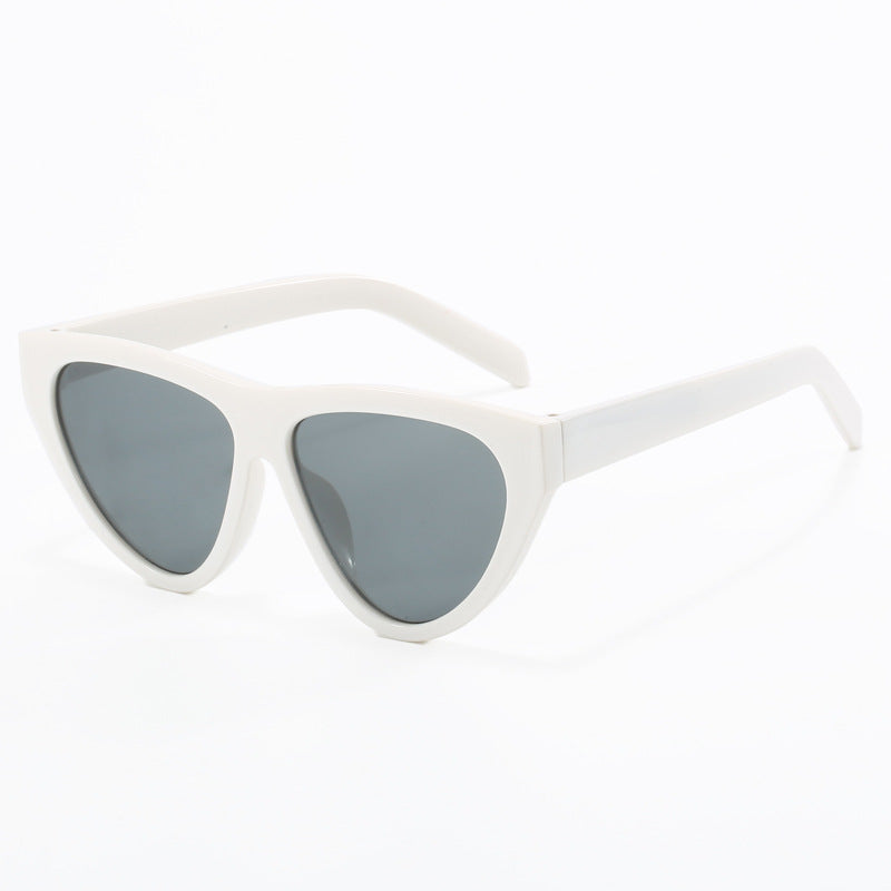 Women's futuristic Cat-Eye sunglasses with high-quality plastic frame Stornfield