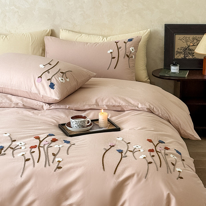 Botanical Embroidered Cotton-Sateen Duvet Ensemble with Pillow Shams