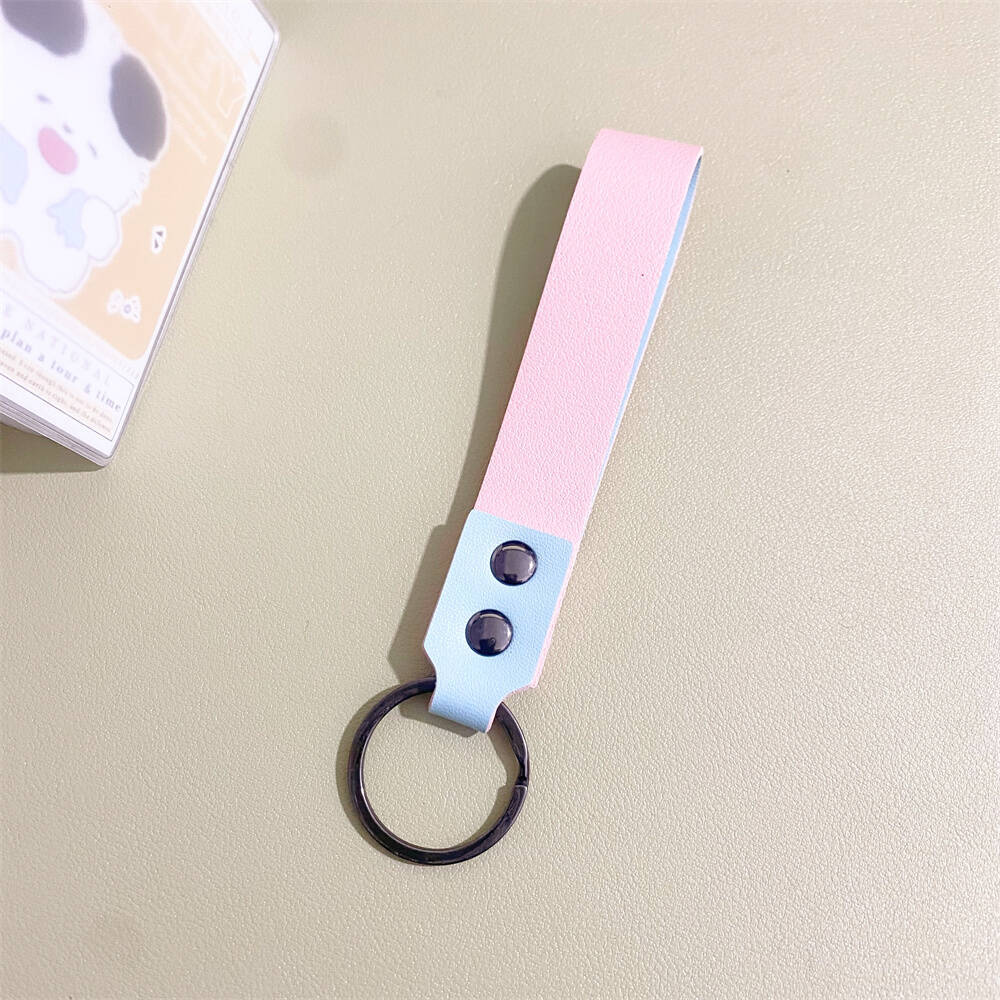 Minimalist Leather Keychain Stornfield