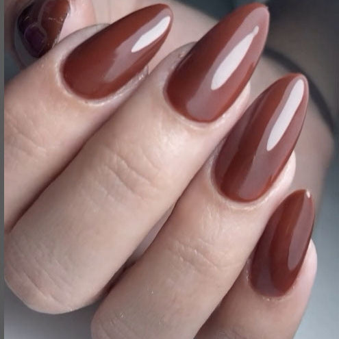 Almond-Shaped Press-On Nail Set with DIY Applicator Stornfield