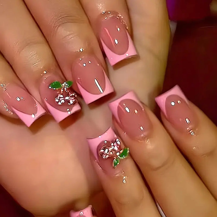 Artificial nail set with unique floral accents Stornfield