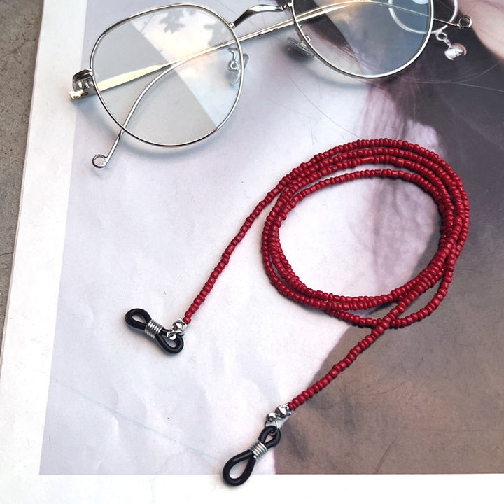 Chic Beaded Eyewear Chain Stornfield