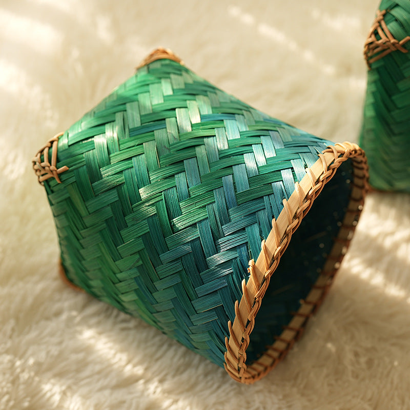 Women's square storage basket made of handwoven natural material Stornfield