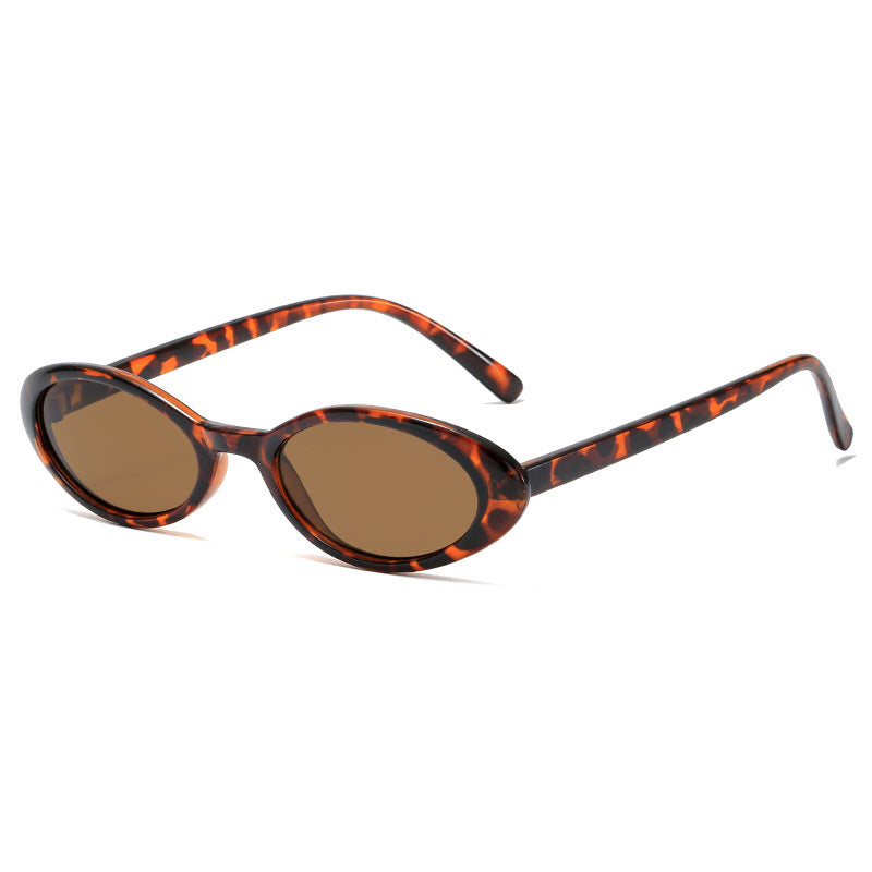 Women's fashionable sunglasses in contemporary oval design Stornfield