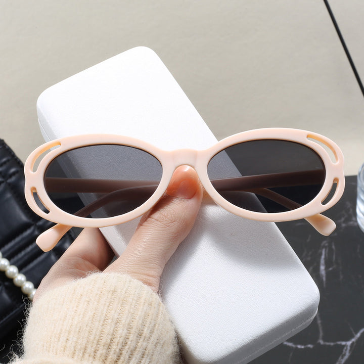 Women's fashionable sunglasses with oval frame and unique design Stornfield