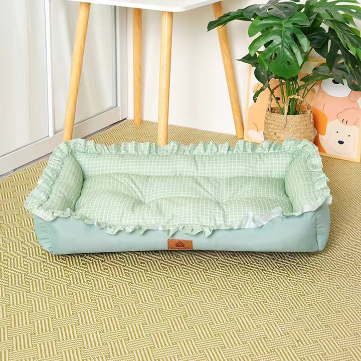Elegant Ruffled Dog Bed