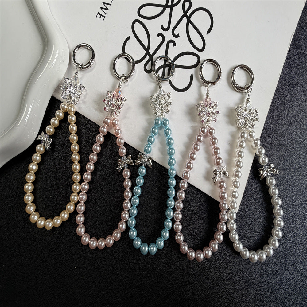 Elegant Pearl Keychain Holder Stornfield