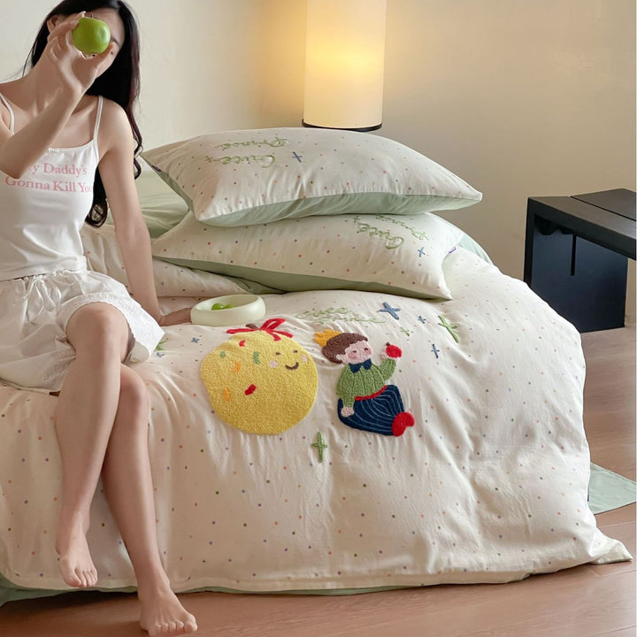 Playful Tufted Appliqué Cotton Duvet Cover Set with Microdot Print