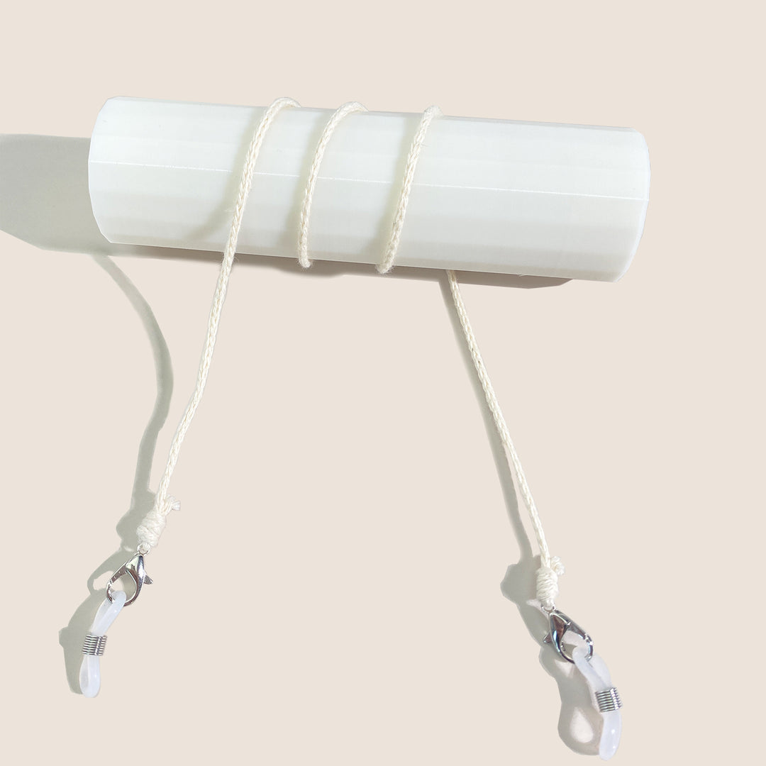 Adjustable Eyewear Holder Stornfield
