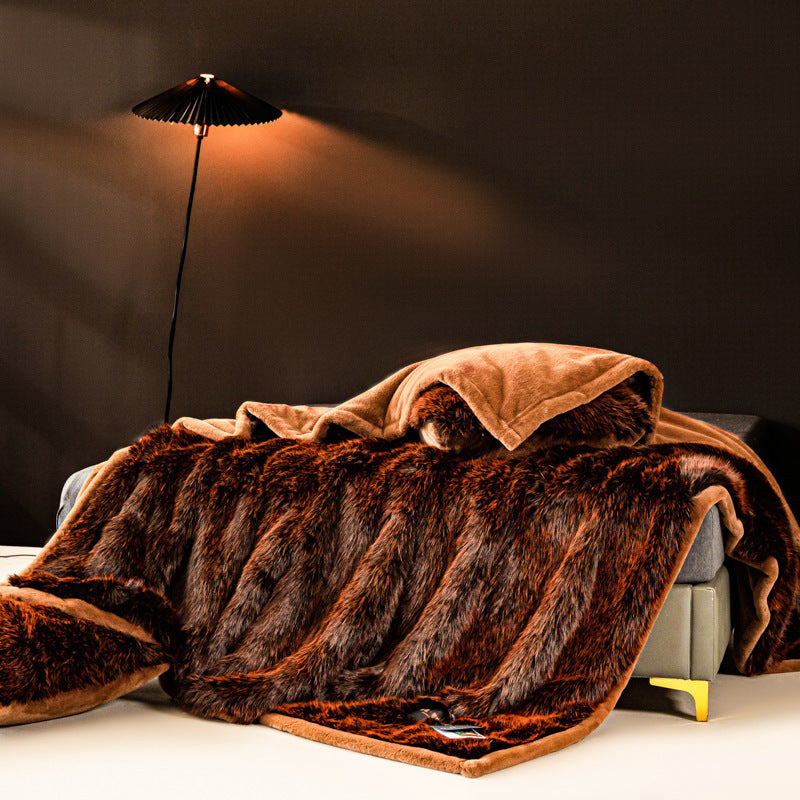 Luxurious Reversible Faux Fur Plush Throw Blanket with Velvet Backing