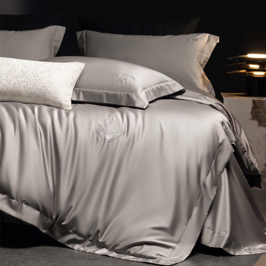 Satin bedding set