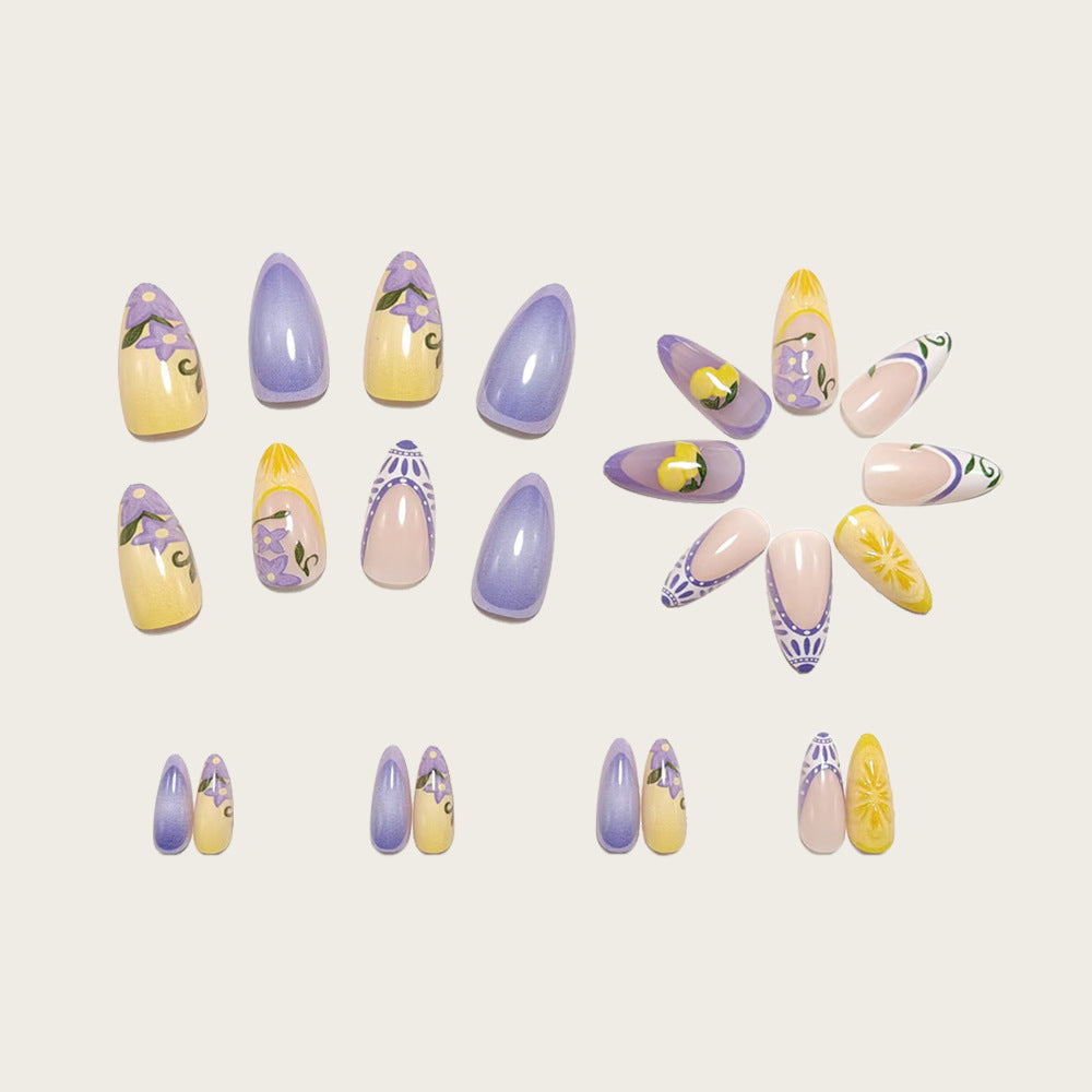 Artificial Nail Set with Floral Designs Stornfield