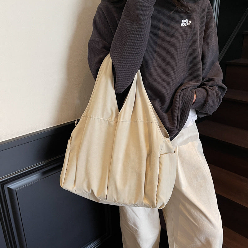 Spacious Everyday Hobo Bag Stornfield
