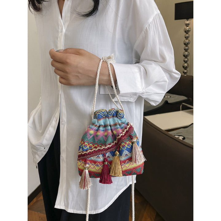 WoBohemian Embroidered Bucket Bag Stornfield