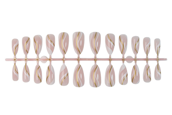 Artificial nail set with elegant curve design Stornfield