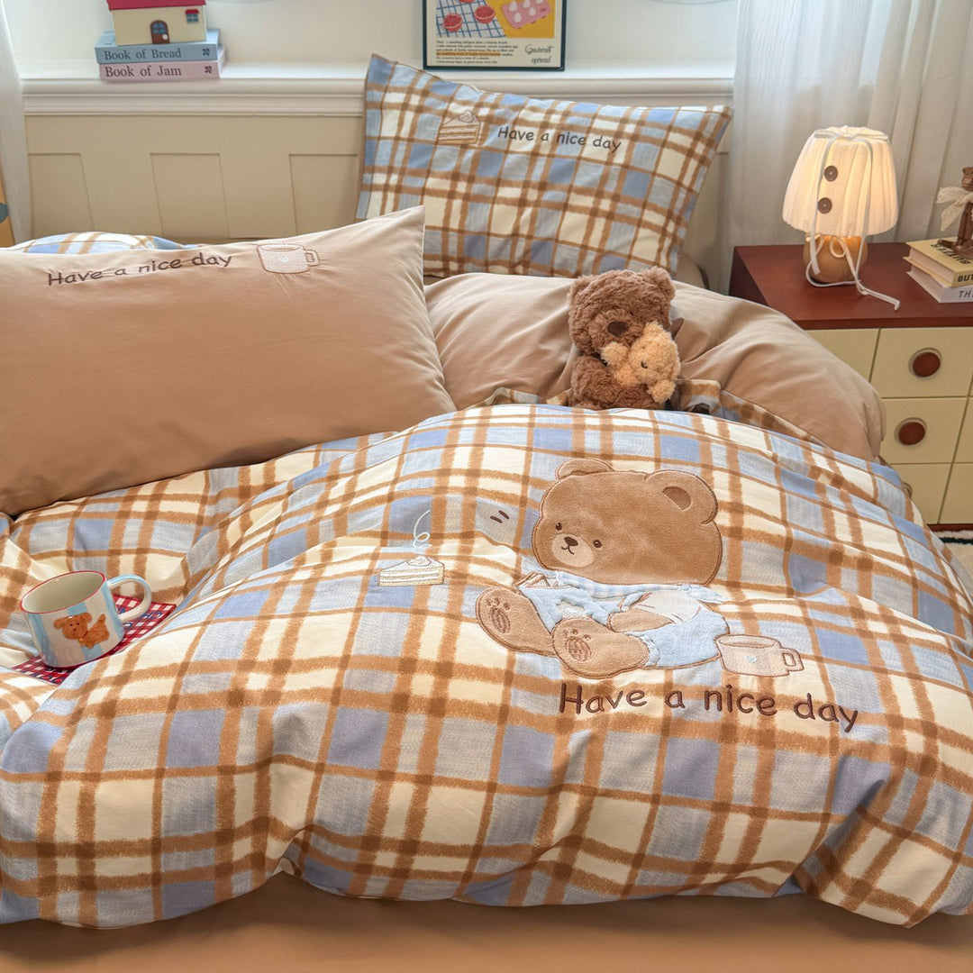 Plaid Embroidered Teddy Cotton Duvet Cover & Pillowcase Set with Appliqué