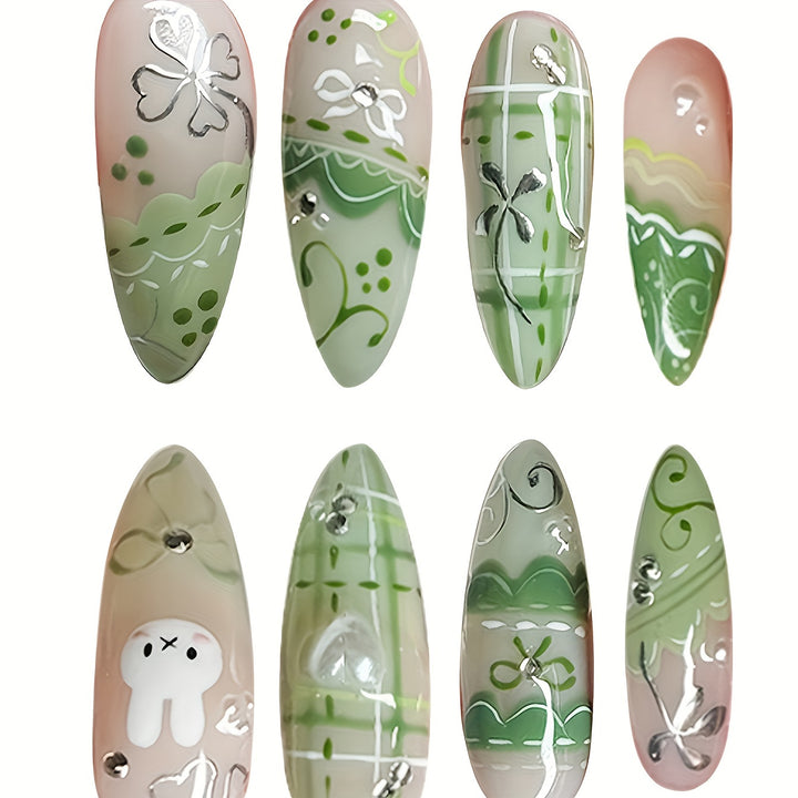 Glamorous Glittery Stiletto Nail Art Stornfield