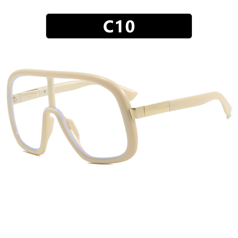 Women's oversized sunglasses in elegant retro design Stornfield