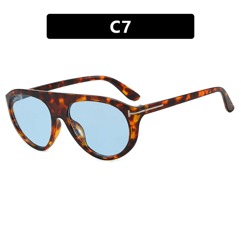 Women's Cat-Eye Sunglasses with protective UV filter and mirrored lenses Stornfield