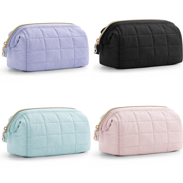 Padded cosmetic bag with elegant zipper Stornfield