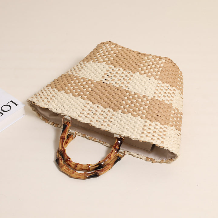 Braided bast bag with bamboo handle and decorative lining Stornfield