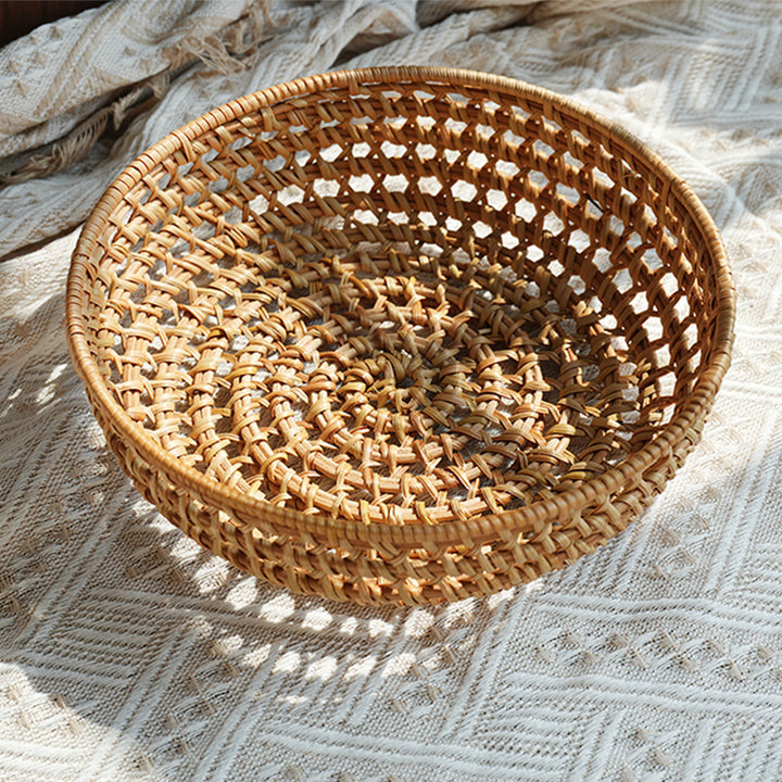 Ladies' round basket made of handwoven natural material Stornfield