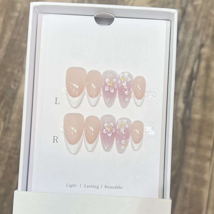 Decorative Floral Stiletto Press-On Nail Set Stornfield
